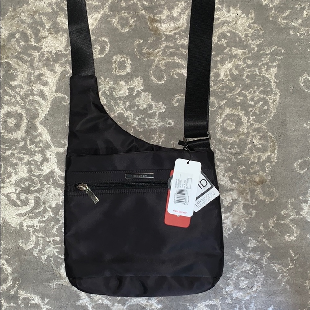 Cross Body Bag FINAL SALE CLOSING CLOSET